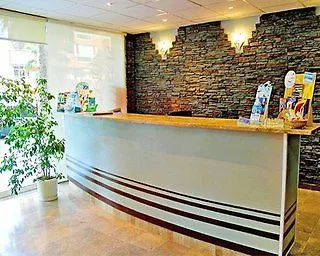 Onagrup Club Jardines Paraisol Hotel El Perello  Salou
